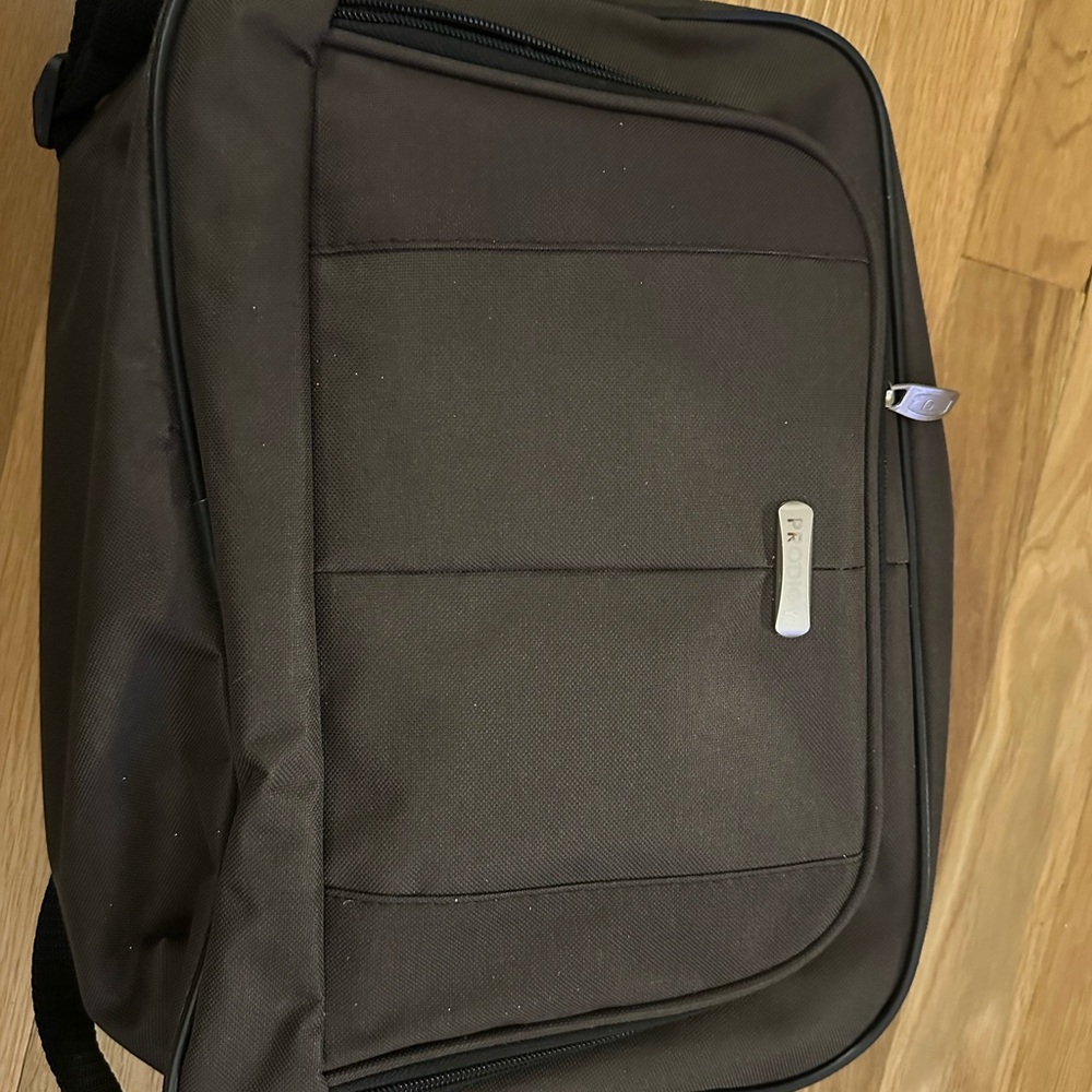 Stylish Brown Travel Bag